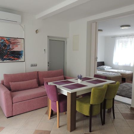 Apartamento Roses Bihać Exterior foto