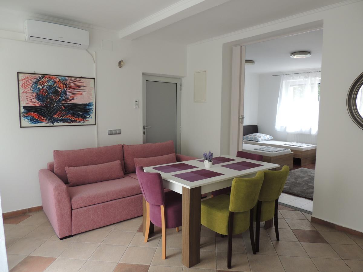 Apartamento Roses Bihać Exterior foto